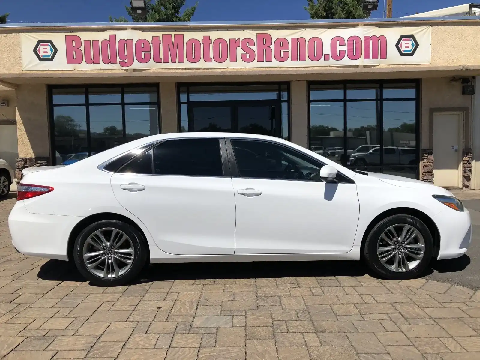 2016 Toyota Camry 2.5 Auto Special Edition's photo