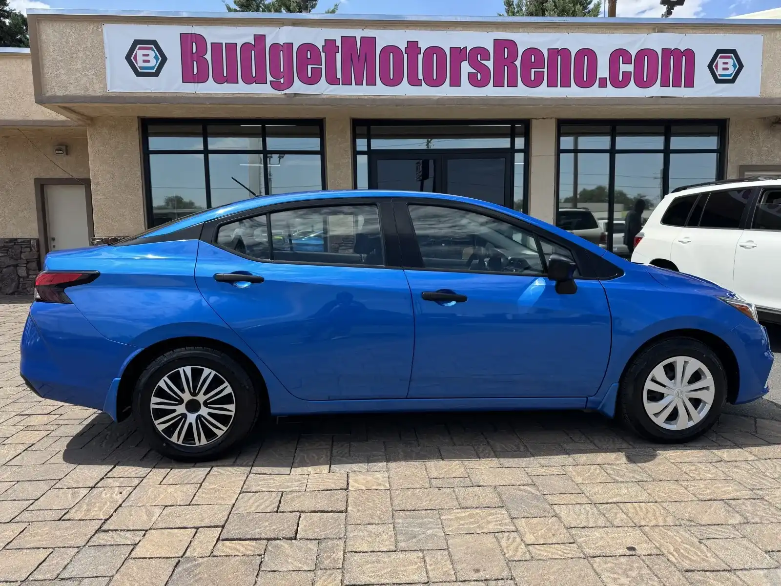 2020 Nissan Versa 1.6 S CVT's photo