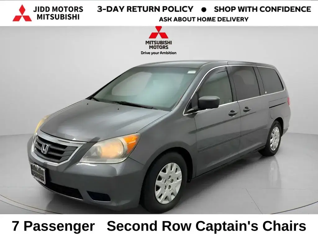 2010 Honda Odyssey LX photo 1