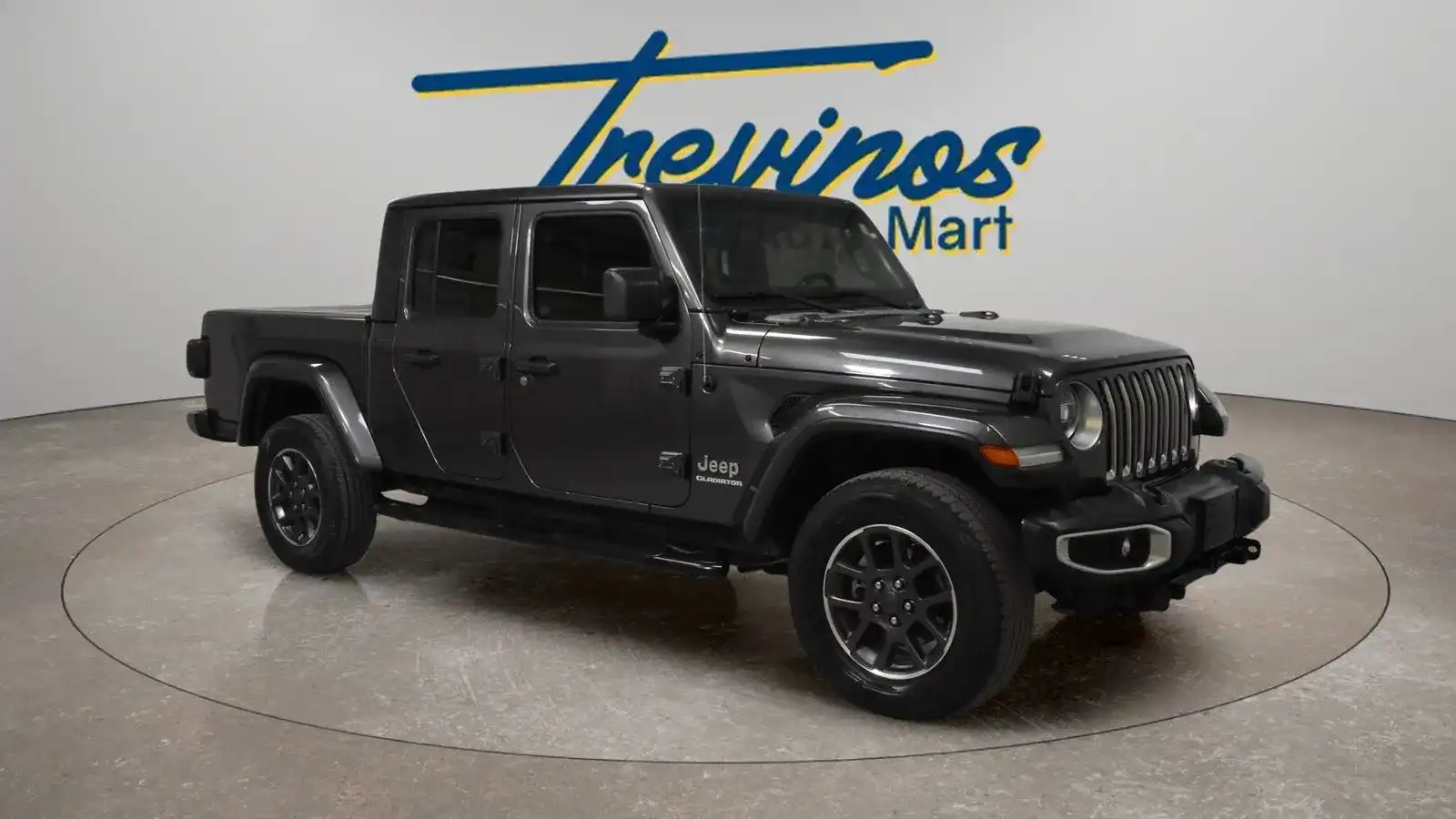 2020 Jeep Gladiator Overland's photo