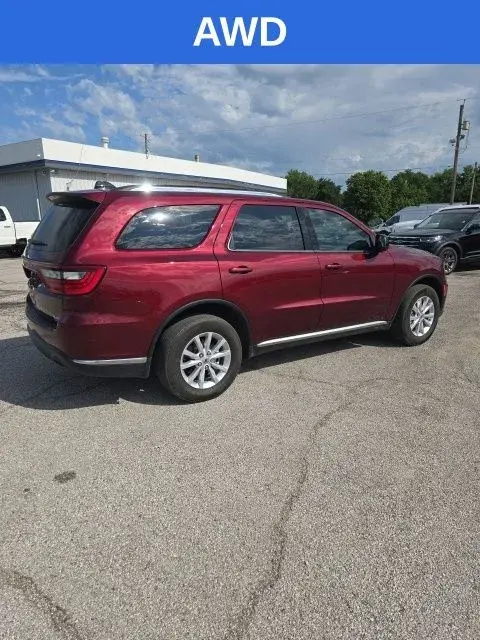2024 Dodge Durango SXT AWD photo 3