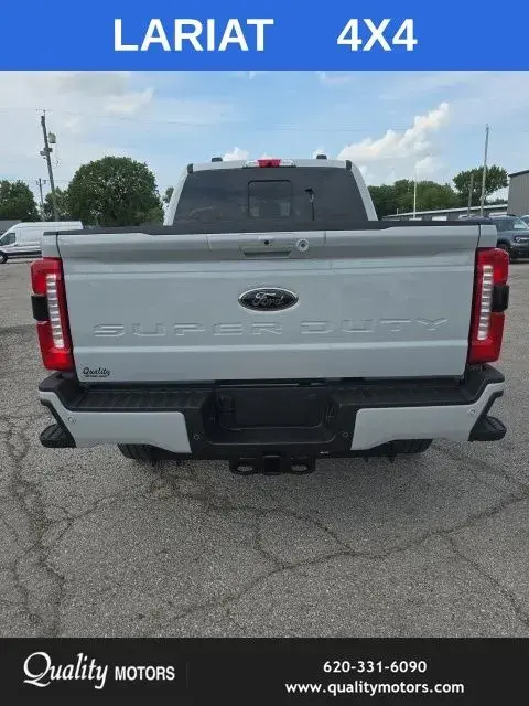 2026 Ford F-250 Lariat 4WD Crew Cab 6-3/4' Box photo 4