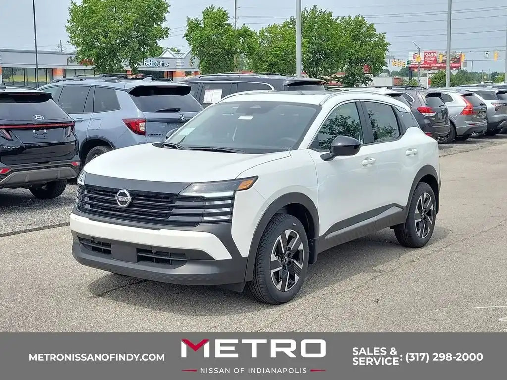 2026 Nissan Kicks 2.0 SV AWD's photo