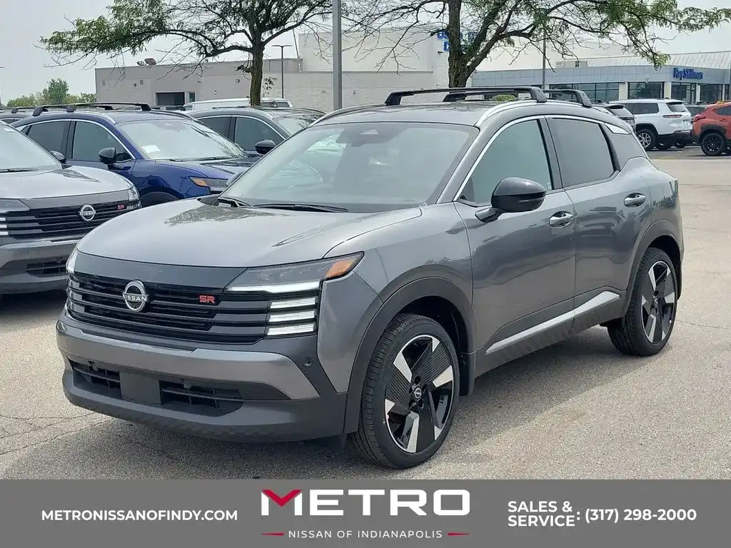 2026 Nissan Kicks 2.0 SR AWD's photo