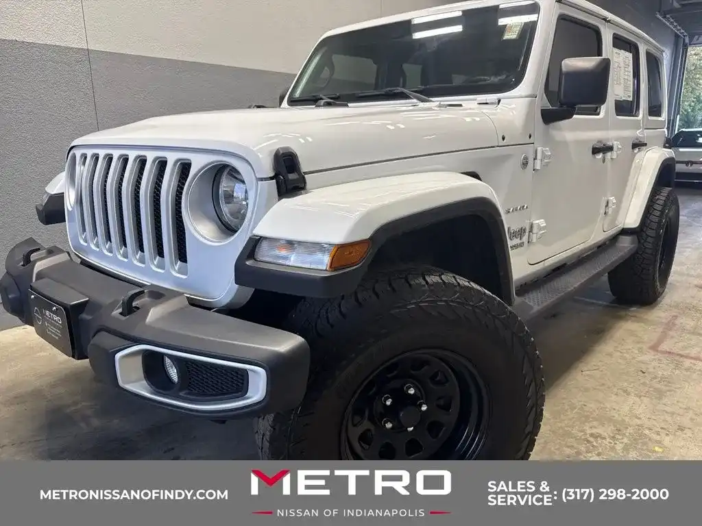 2022 Jeep Wrangler Sahara's photo