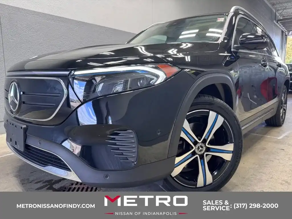 2023 Mercedes-Benz EQB EQB300's photo