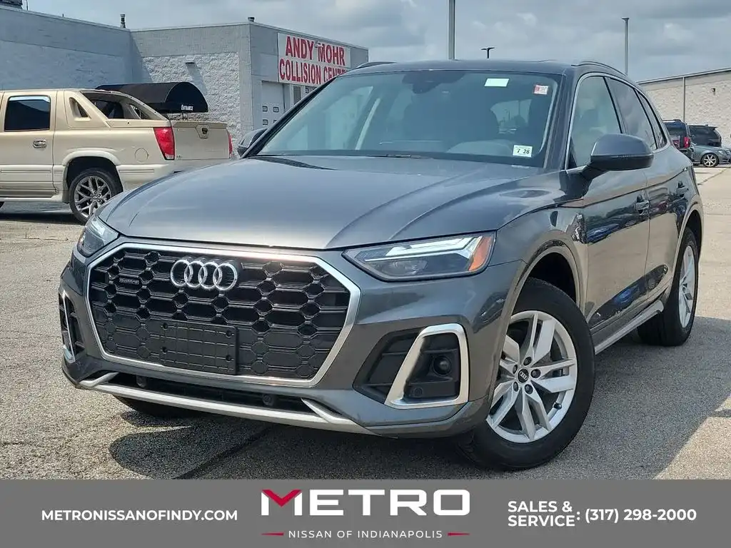 2023 Audi Q5 45 Premium's photo
