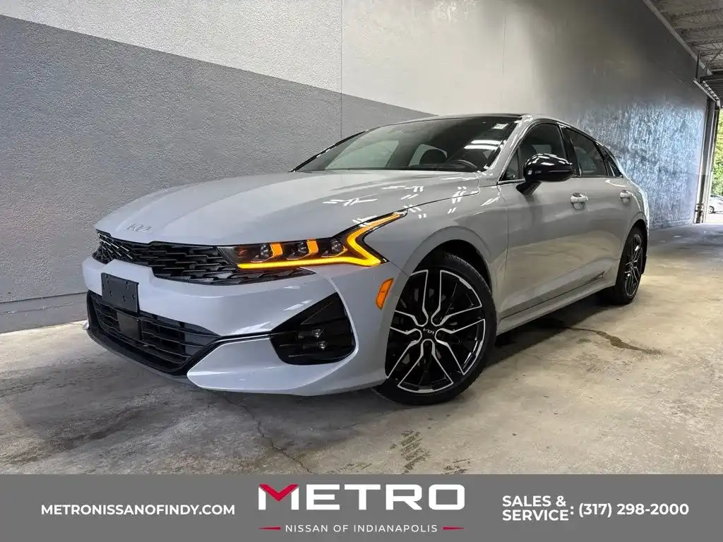 2023 Kia Optima GT's photo