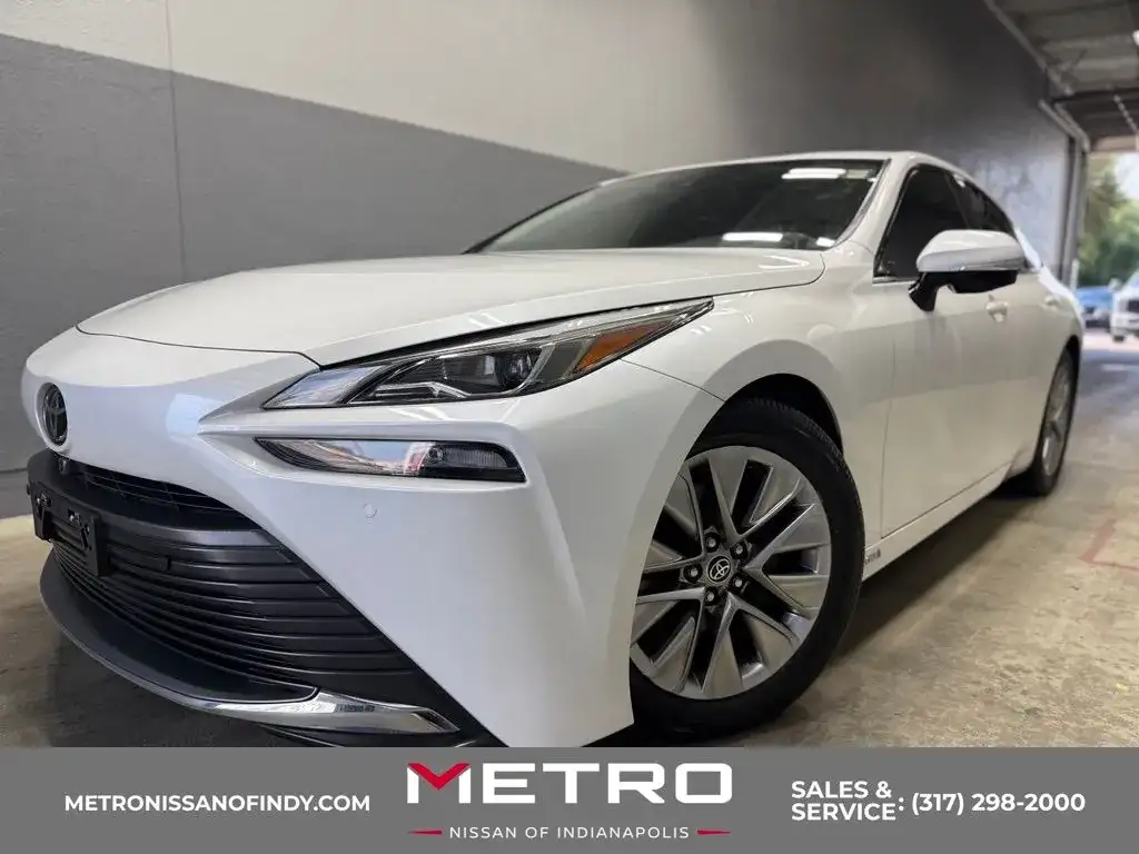 2023 Toyota Mirai XLE's photo