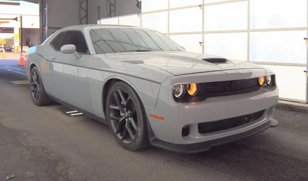 2021 Dodge Challenger GT Auto photo 4