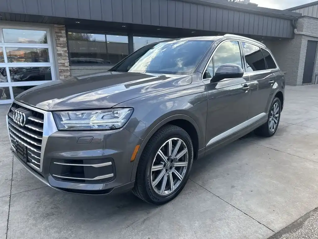 2019 Audi Q7 55 Premium Plus quattro Tiptronic's photo