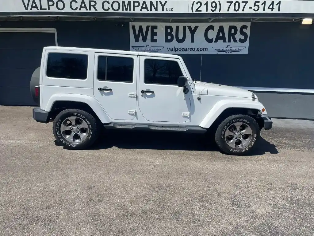 2017 Jeep Wrangler Sahara's photo