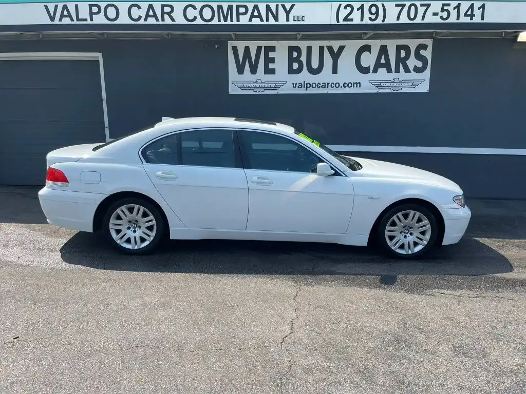 2002 BMW 7 Series 745i's photo