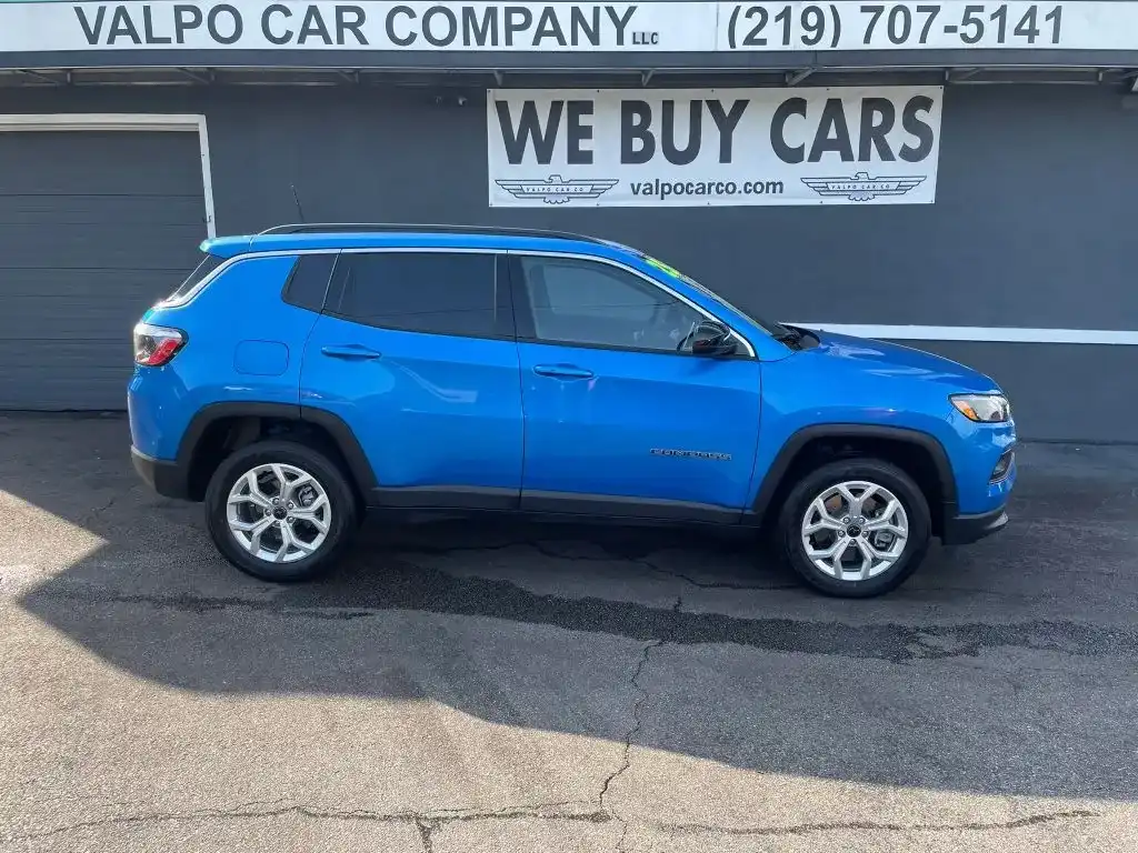 2025 Jeep Compass Latitude 4WD's photo