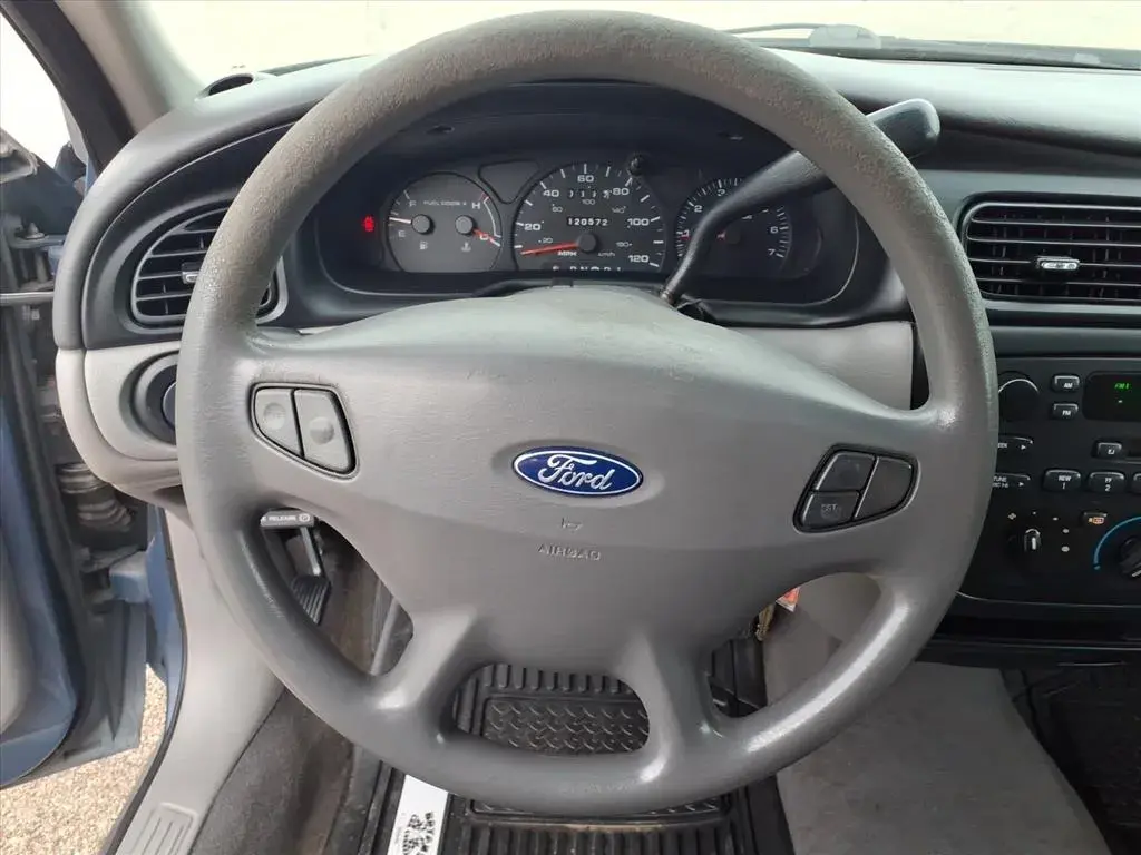 2000 Ford Taurus SES photo 5