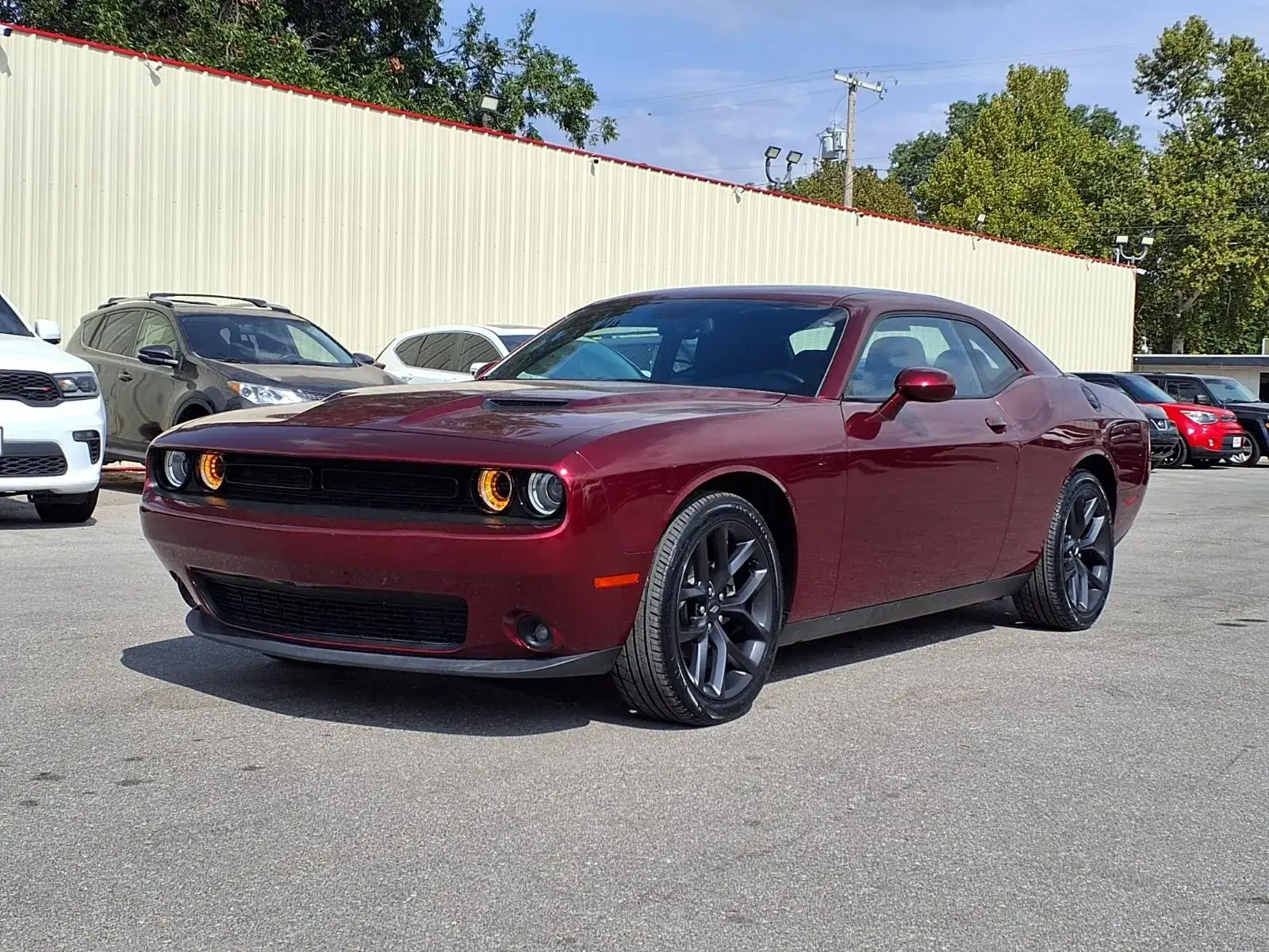 2021 Dodge Challenger SXT Auto photo 1