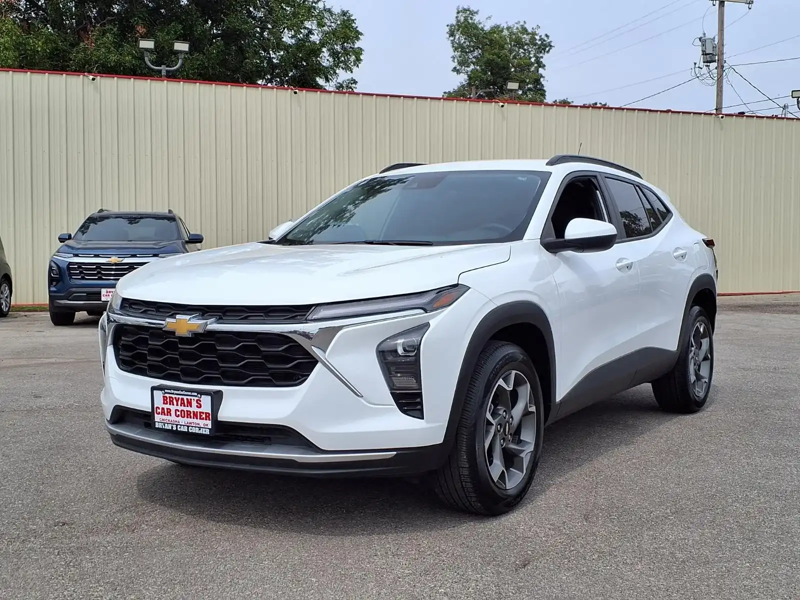 2025 Chevrolet Trax LT's photo
