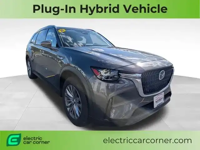 2024 Mazda CX-90 PHEV Preferred Package's photo