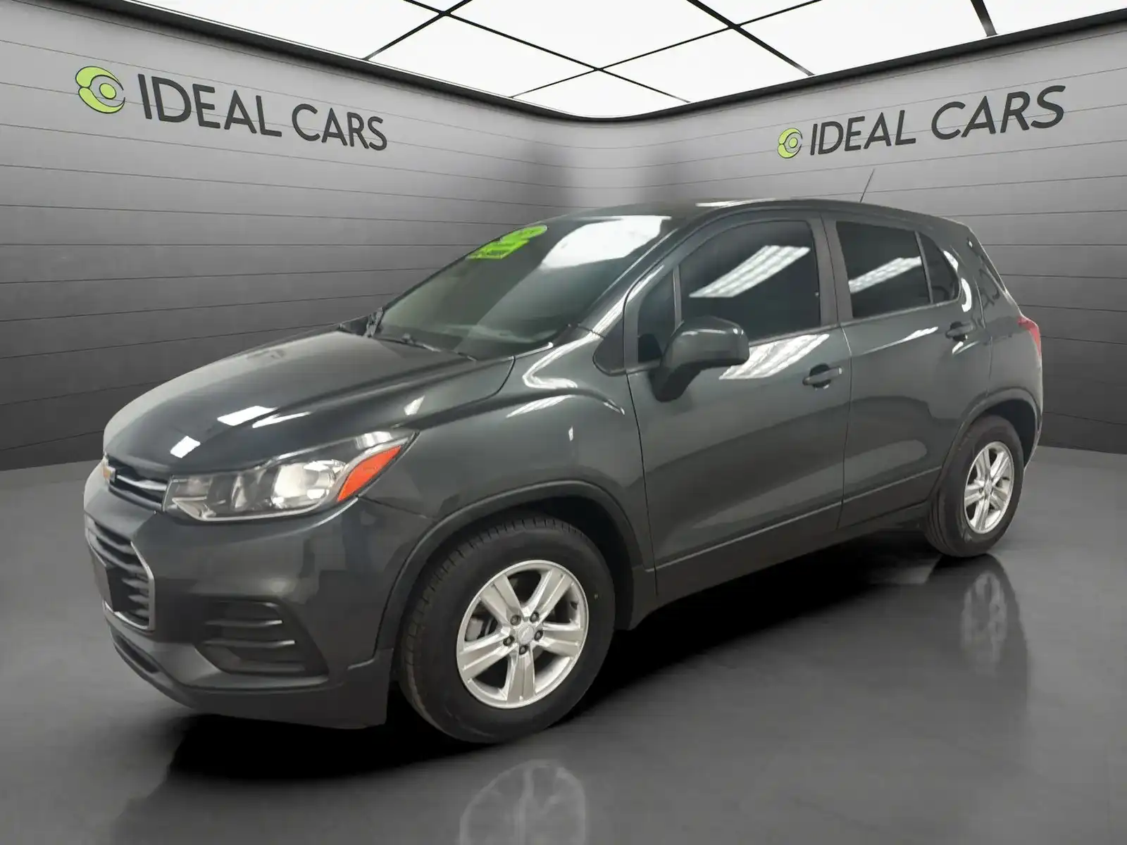 2019 Chevrolet Trax LS's photo