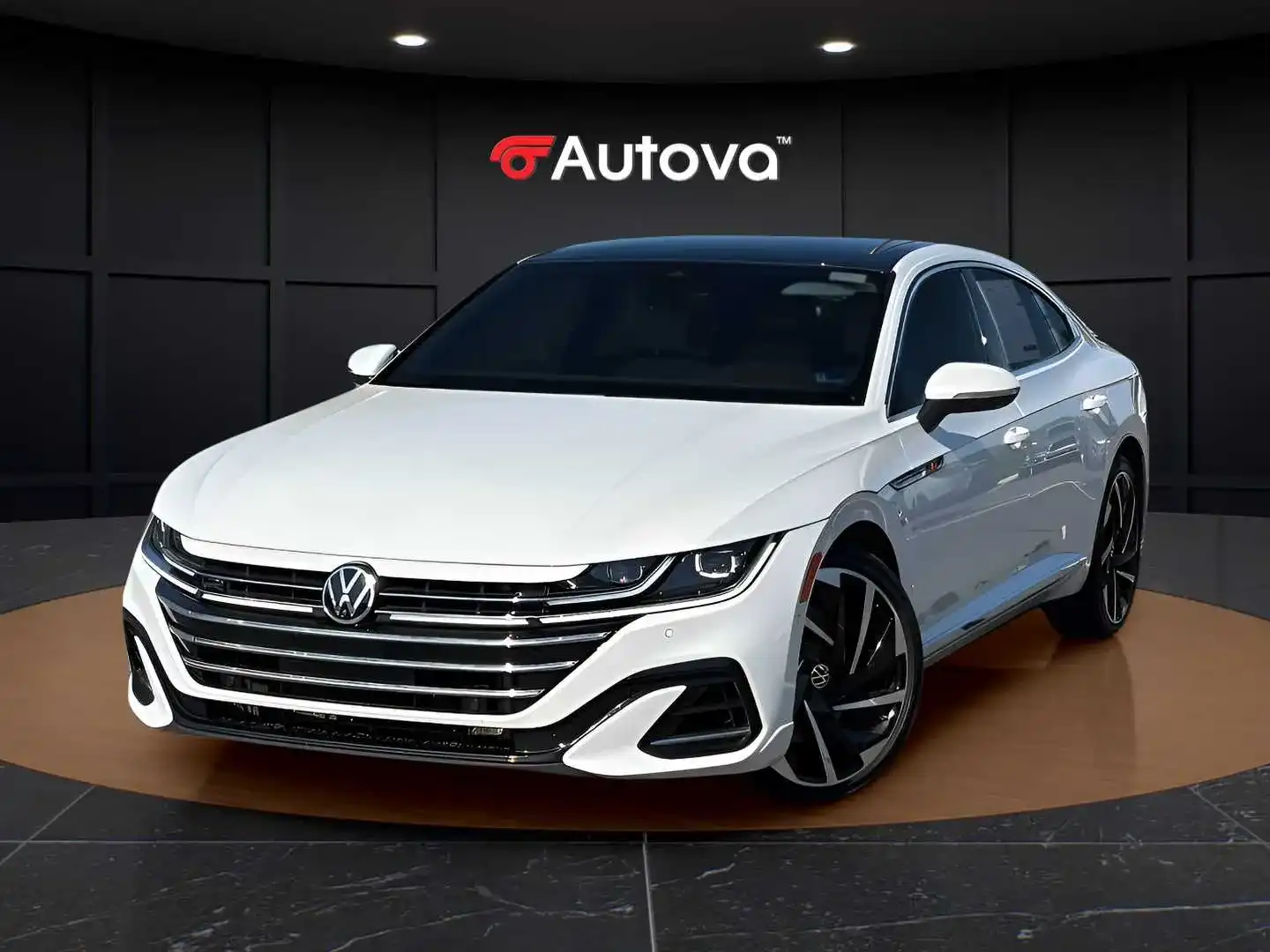 2023 Volkswagen Arteon SEL Premium R-Line with 4Motion's photo