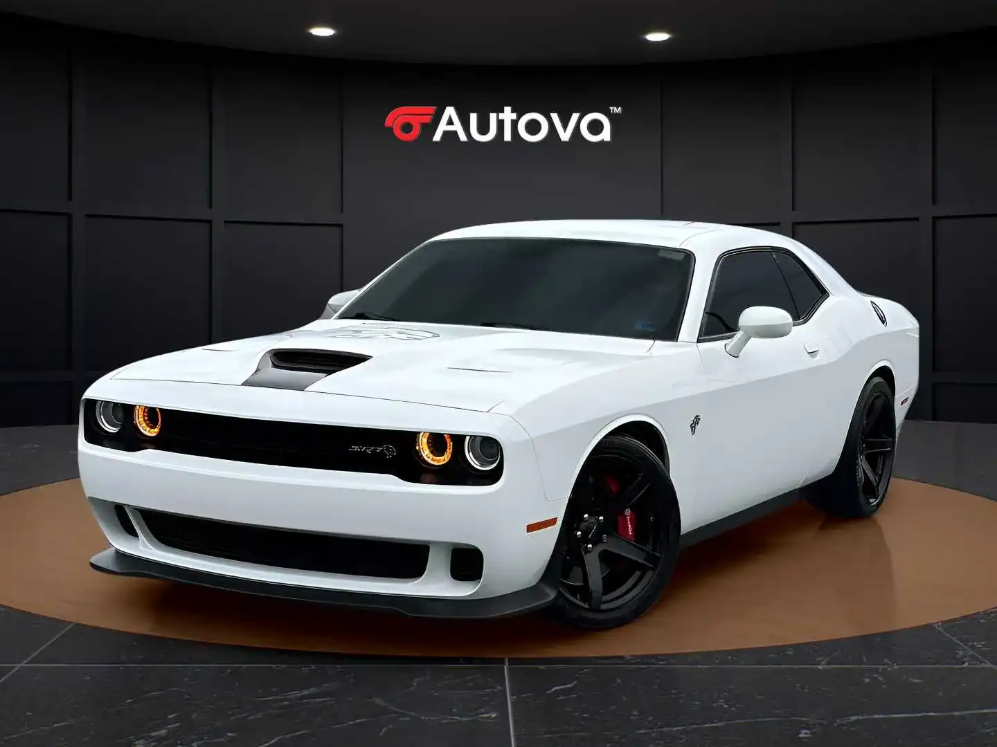 2018 Dodge Challenger SRT Hellcat's photo
