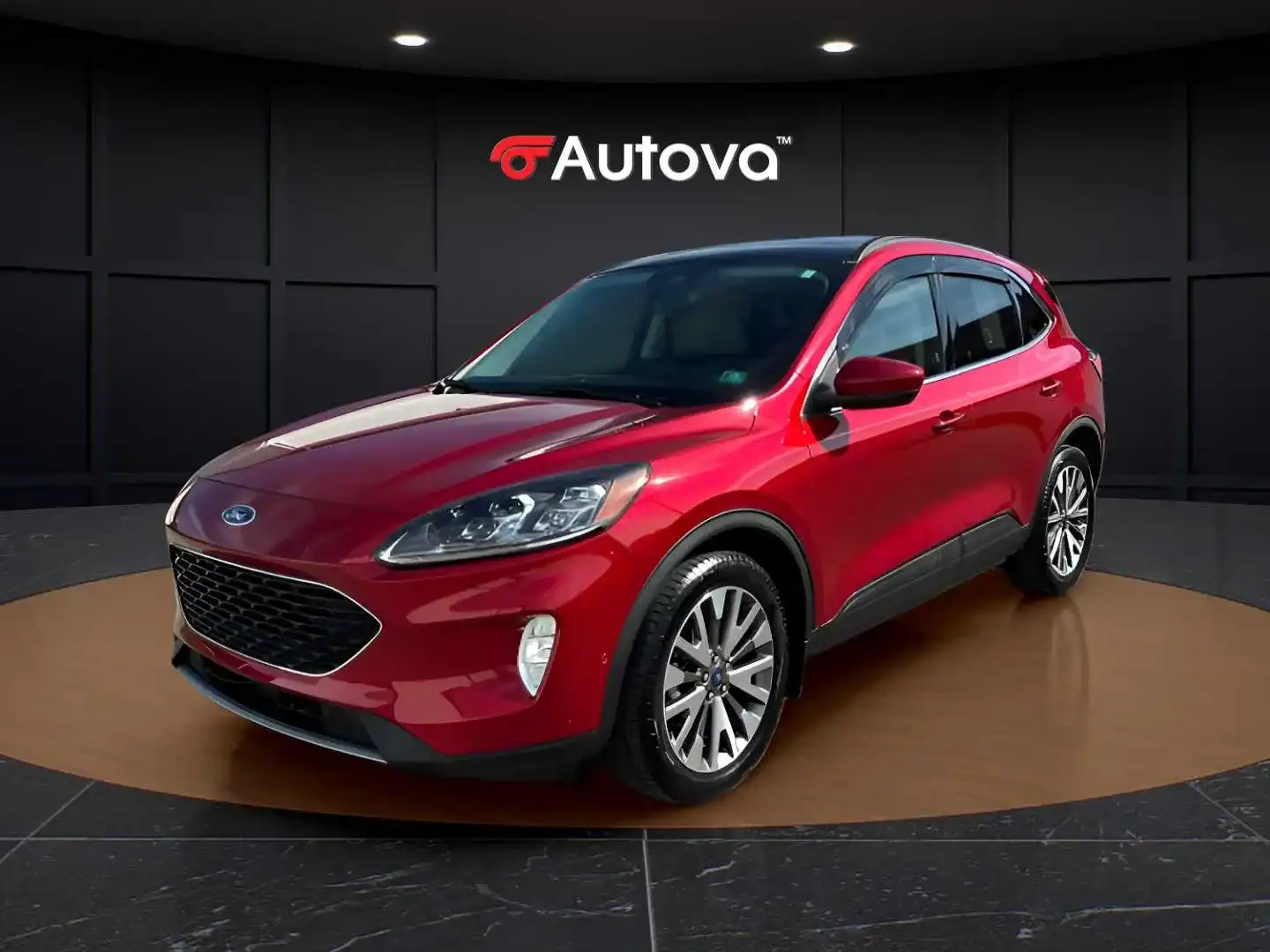 2021 Ford Escape Titanium AWD's photo