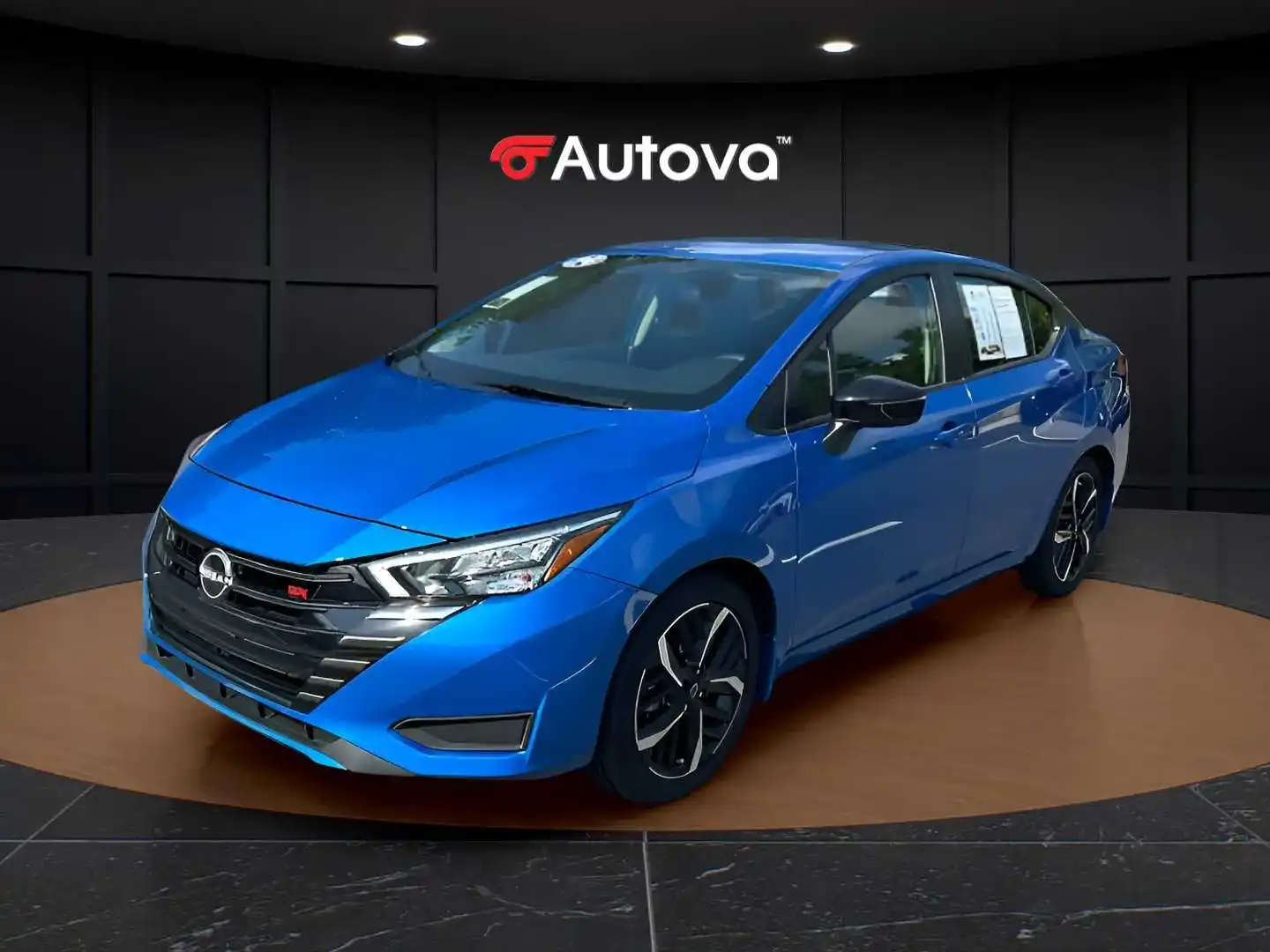 2024 Nissan Versa 1.6 SR CVT's photo