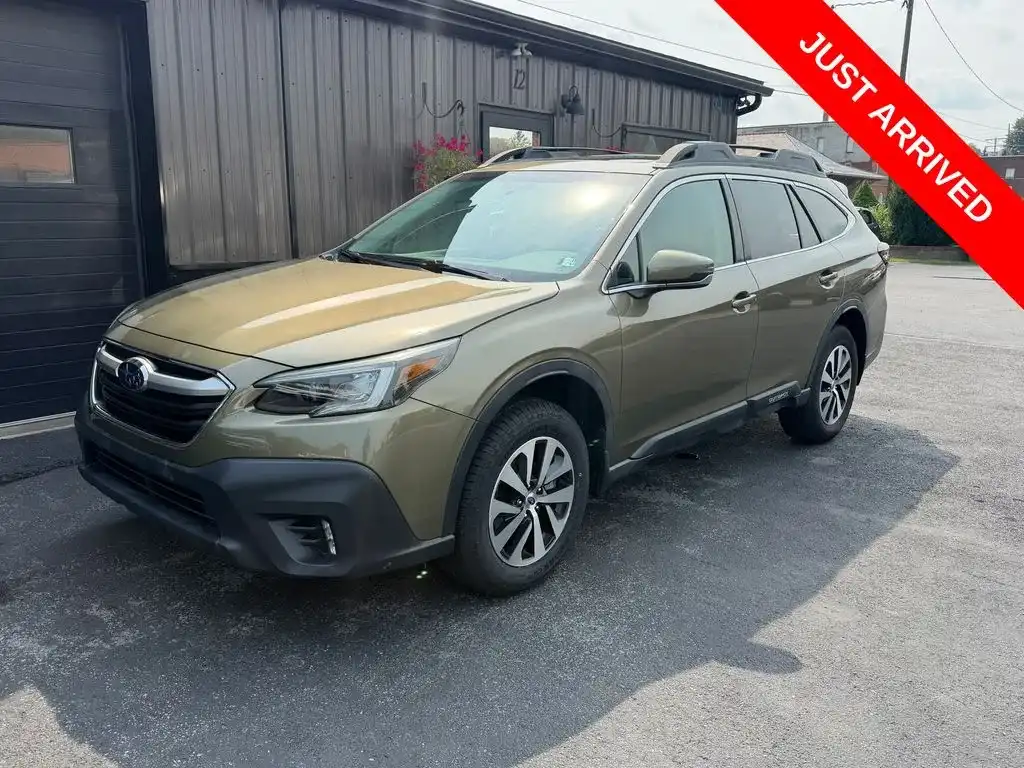 2020 Subaru Outback Premium's photo