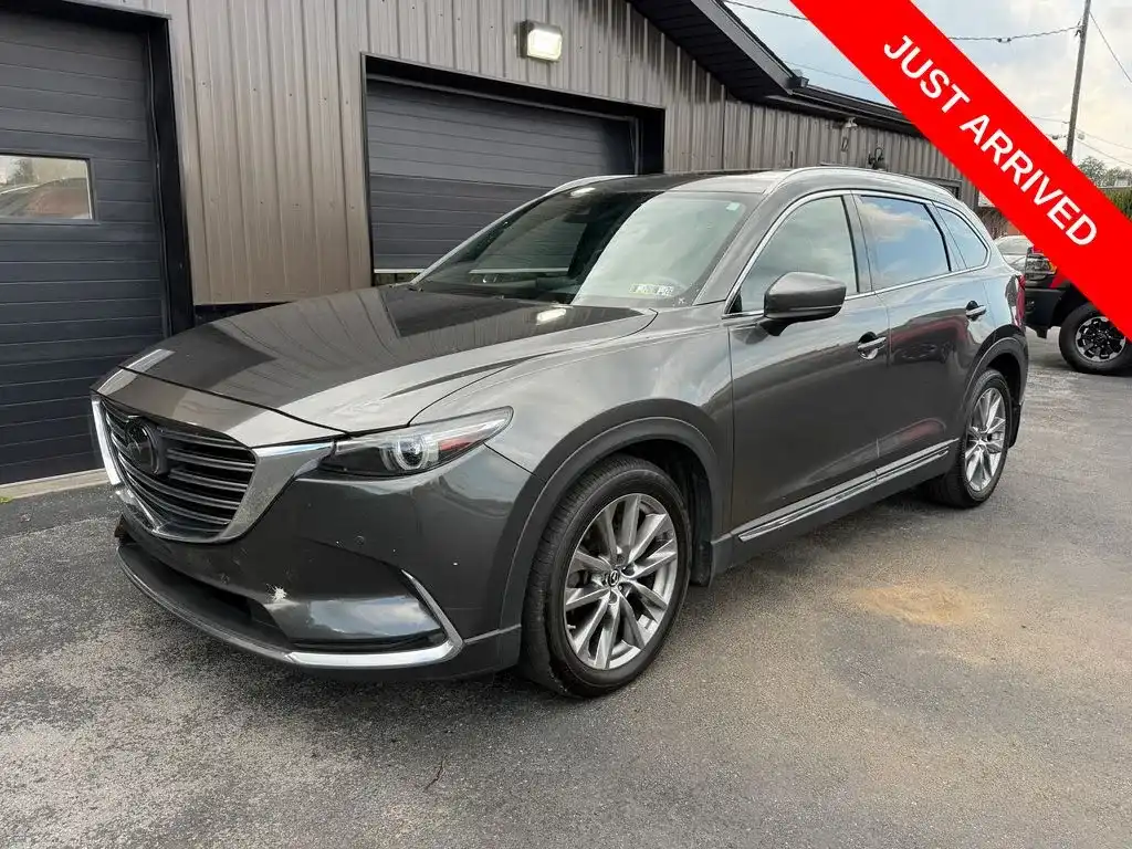 2018 Mazda CX-9 Signature AWD's photo
