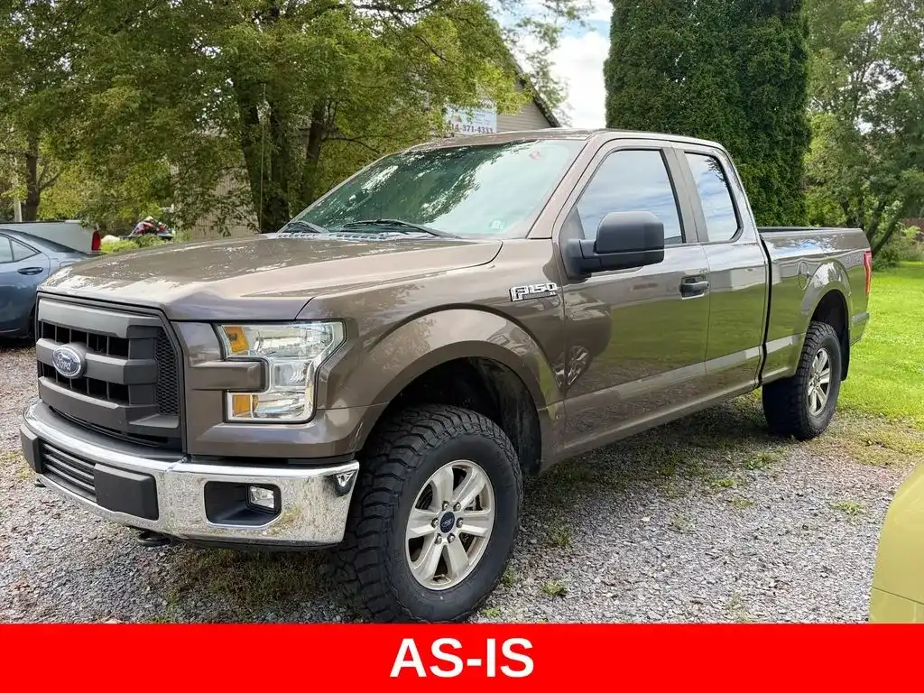 2015 Ford F-150 XL 4WD SuperCab 145 in's photo