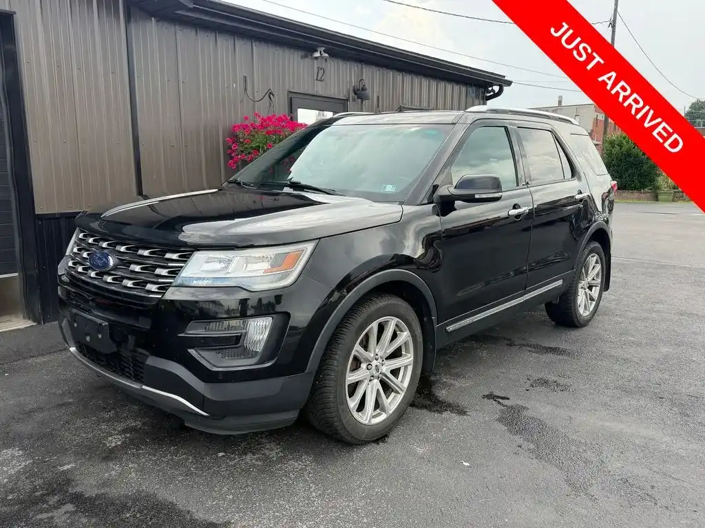 2016 Ford Explorer Limited 4WD's photo
