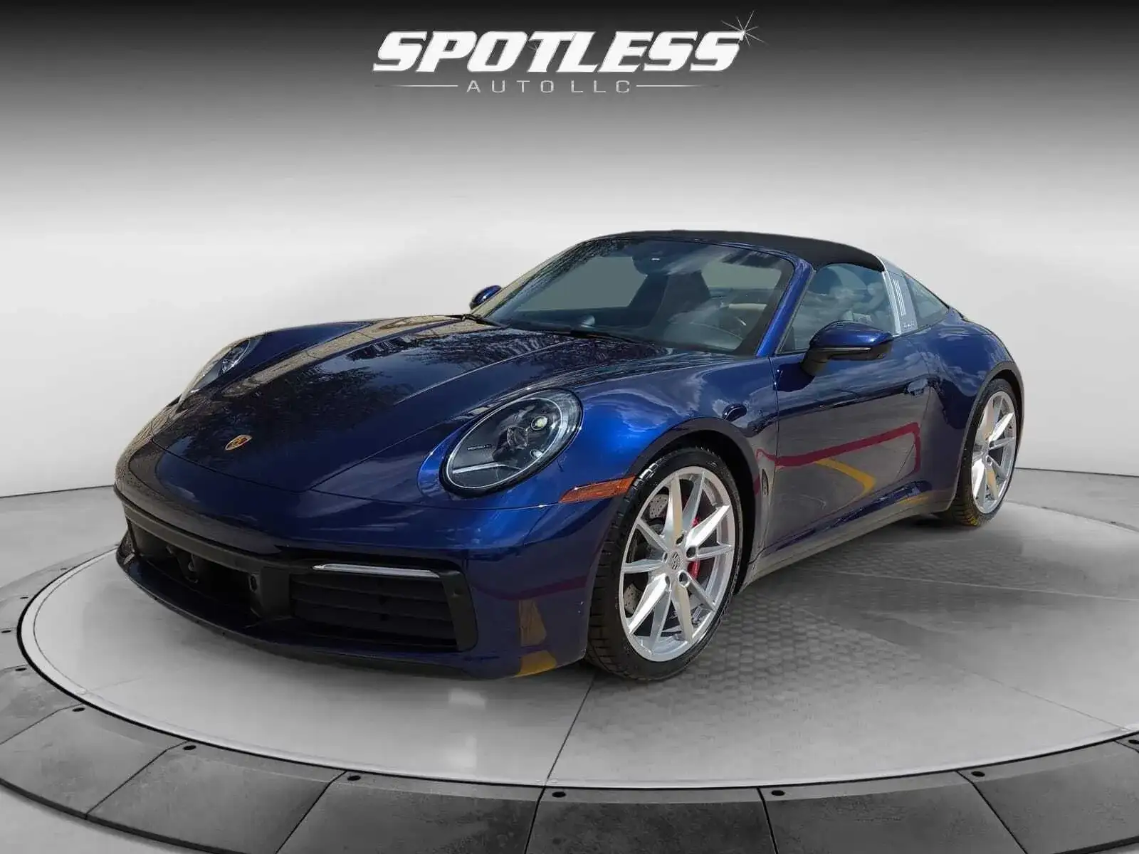 2022 Porsche 911 Targa 4S's photo