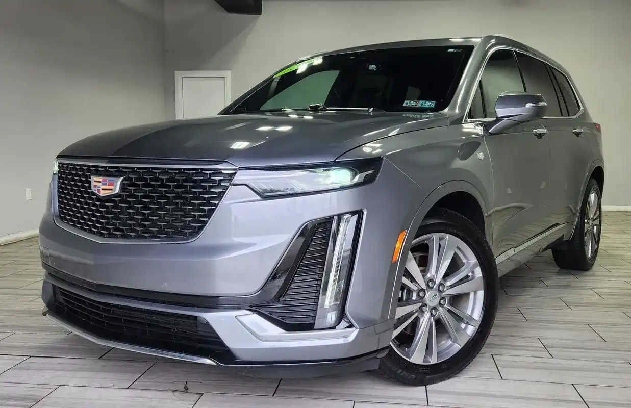 2022 Cadillac XT6 Premium Luxury Auto's photo