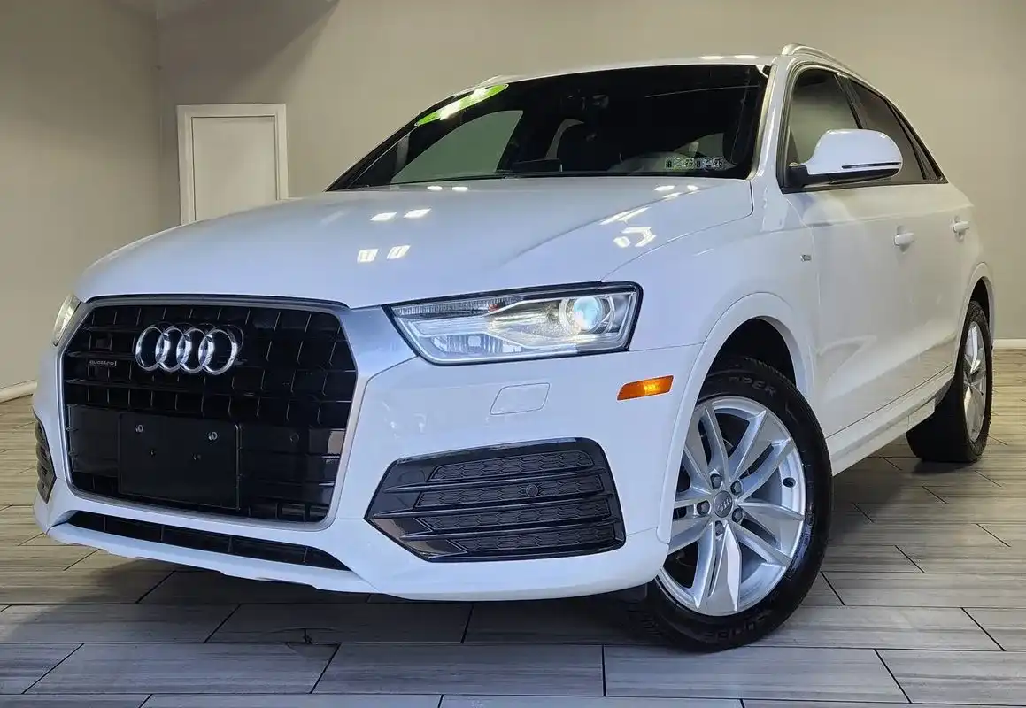 2018 Audi Q3 2.0T Premium Sport quattro's photo