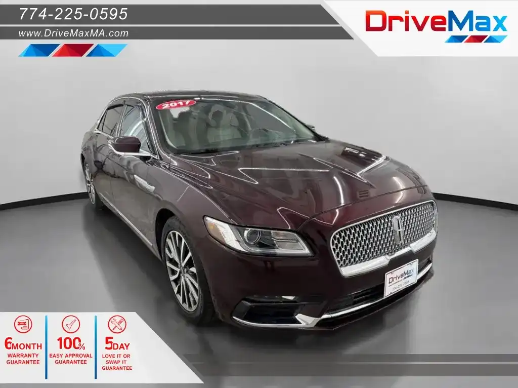 2017 Lincoln Continental Select FWD's photo