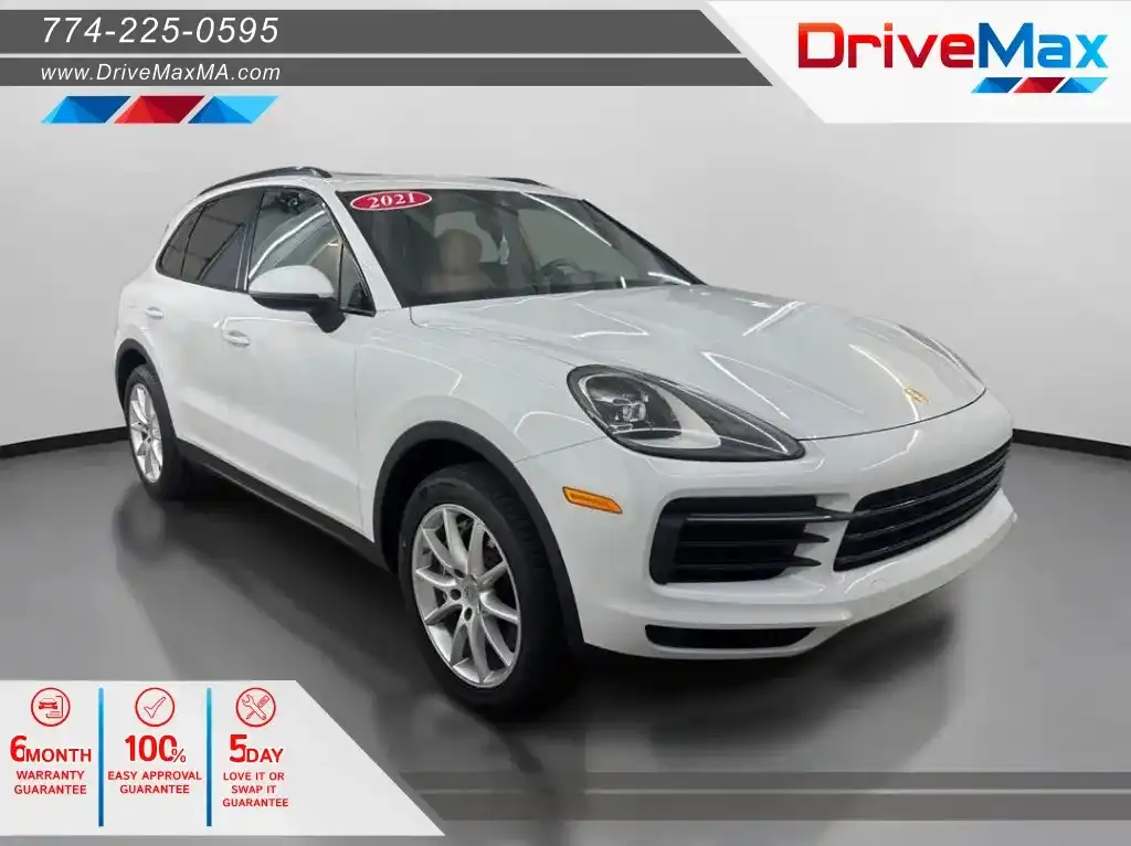 2021 Porsche Cayenne Base's photo
