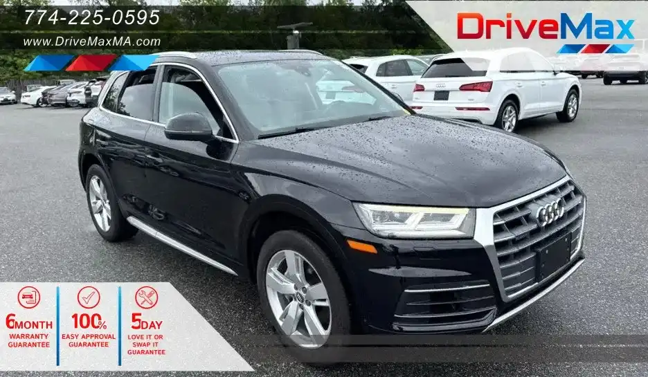 2019 Audi Q5 2.0T quattro S tronic Premium Plus's photo