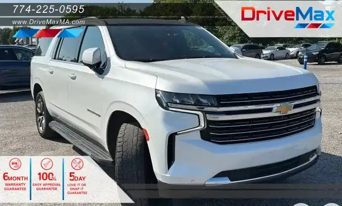 2023 Chevrolet Suburban 4WD 1500 LT's photo