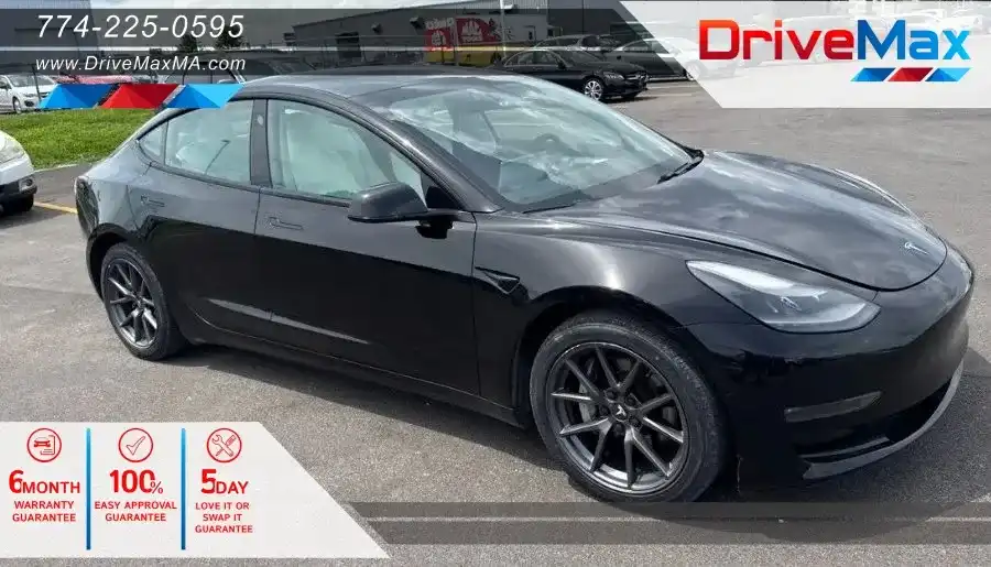 2021 Tesla Model 3 Long Range Dual Motor All-Wheel Drive's photo