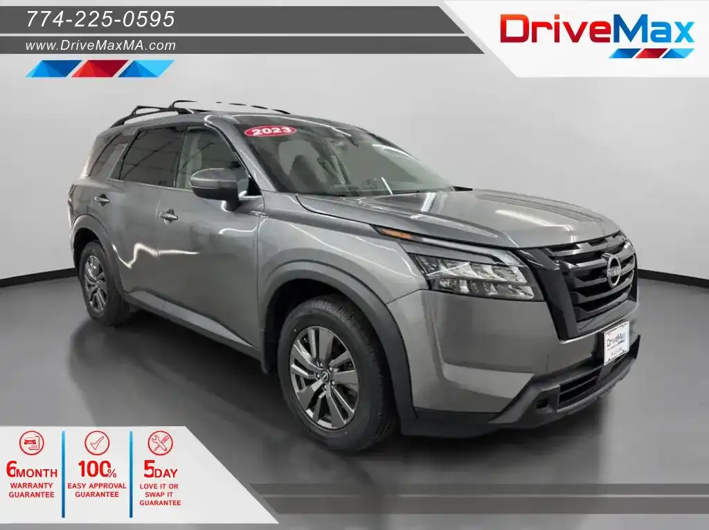 2023 Nissan Pathfinder SV 4WD's photo