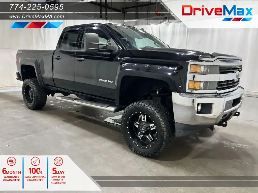 2015 Chevrolet Silverado HD 1LT 4WD Double Cab Standard Box's photo