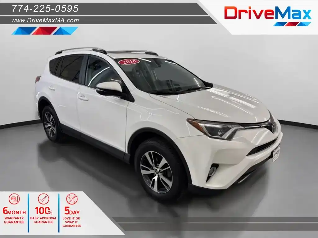 2018 Toyota RAV4 XLE's photo