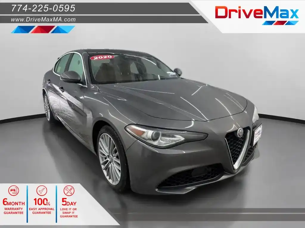 2020 Alfa Romeo Giulia 2.0 Ti Lusso AWD Auto's photo