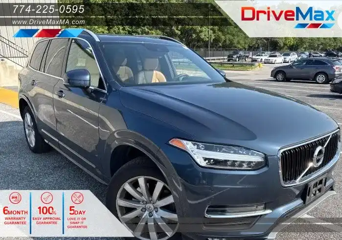 2019 Volvo XC90 T6 Momentum AWD's photo