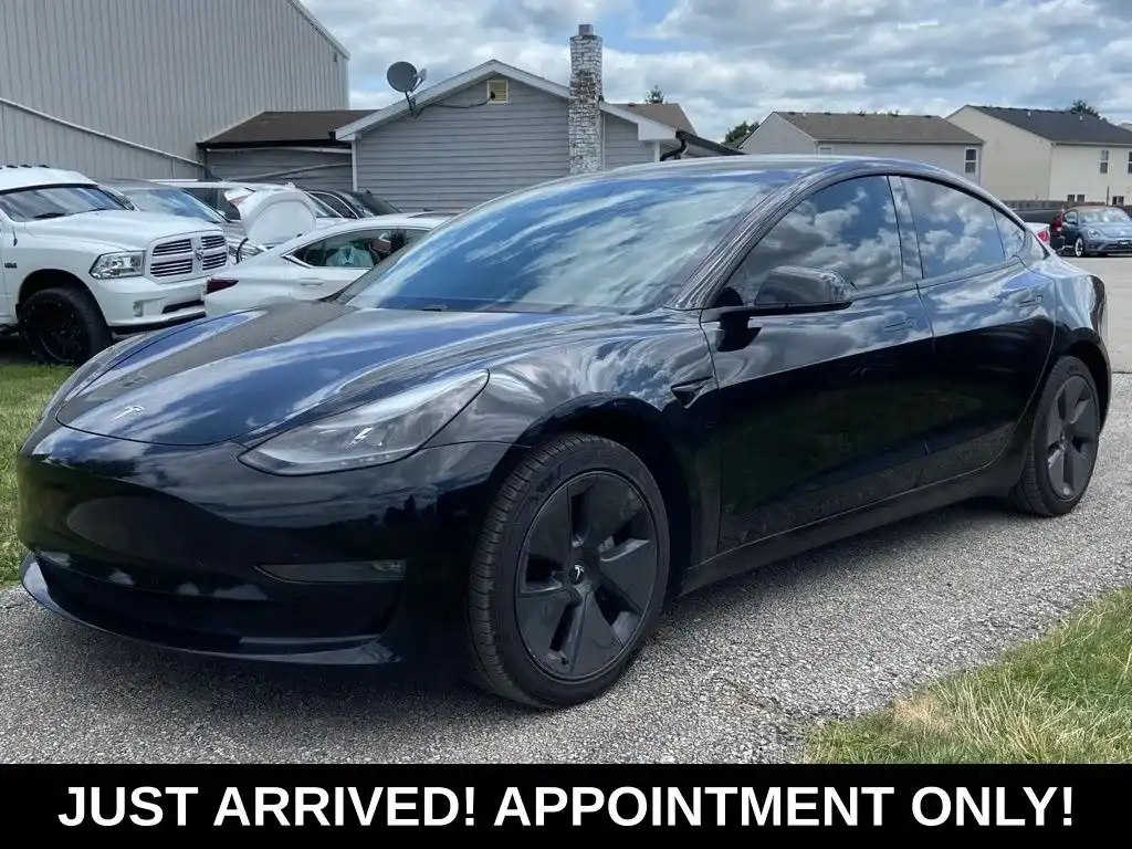 2021 Tesla Model 3 Long Range Dual Motor All-Wheel Drive's photo