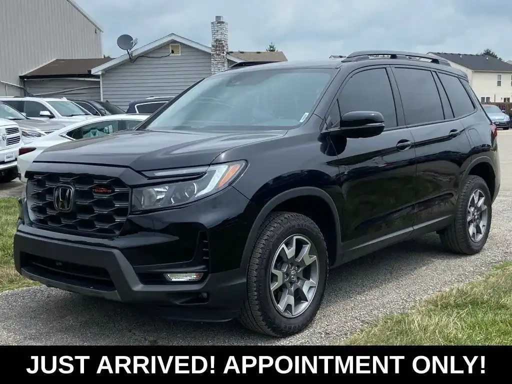 2022 Honda Passport 3.5 TrailSport 4WD Auto's photo