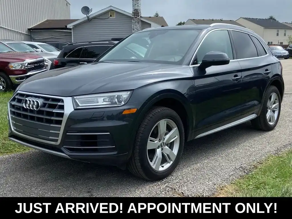 2019 Audi Q5 2.0T quattro S tronic Premium's photo