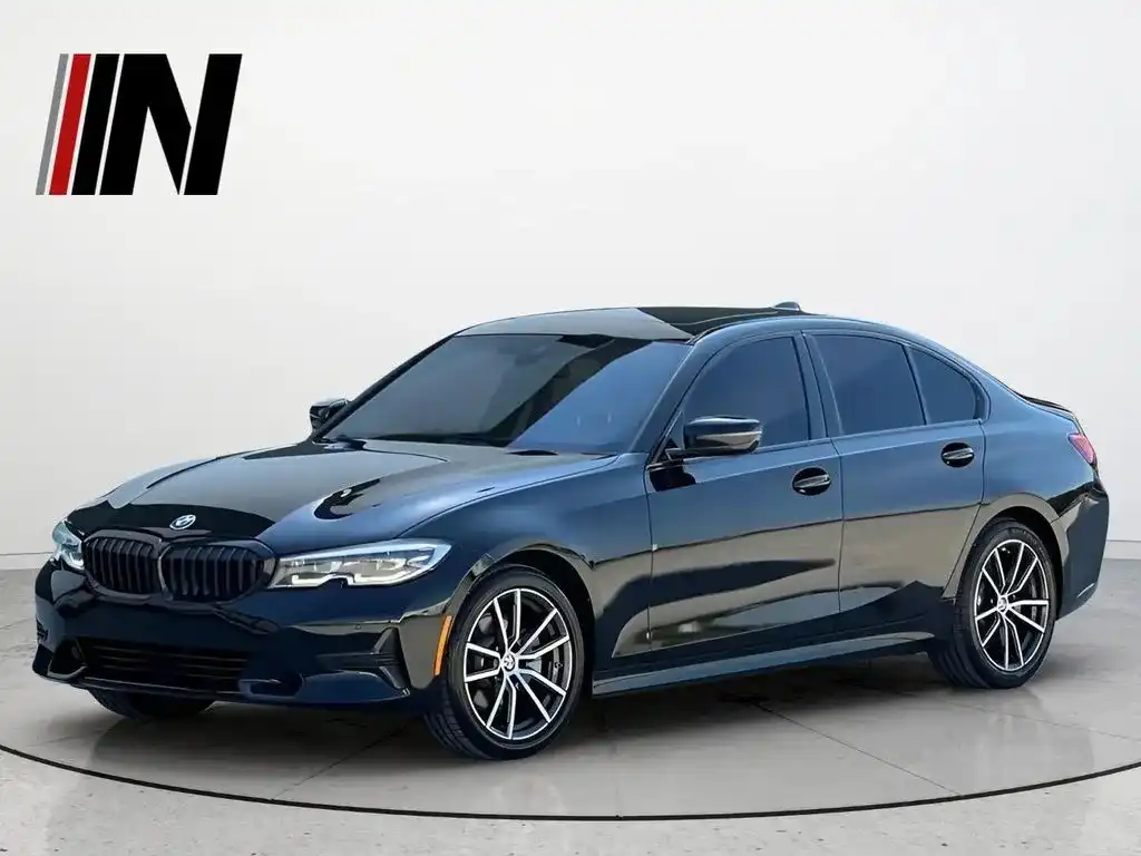 2020 BMW 3 Series 330i Sedan's photo
