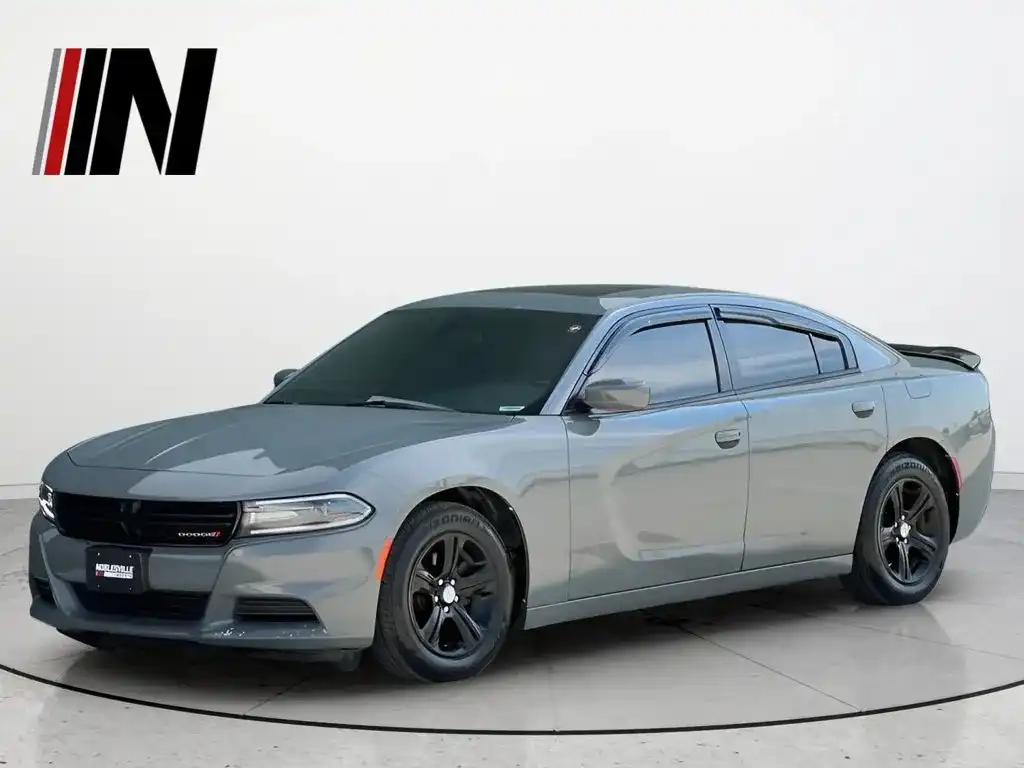 2019 Dodge Charger SXT's photo