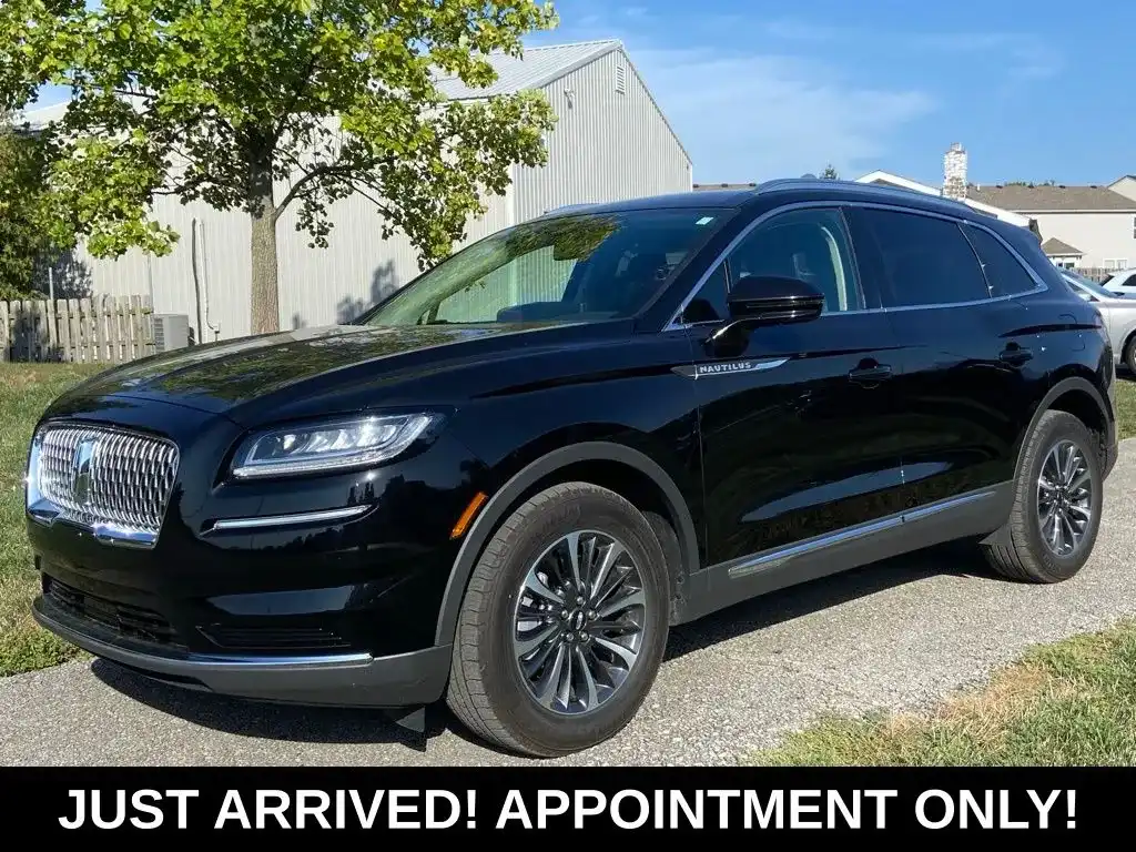 2023 Lincoln Nautilus AWD's photo